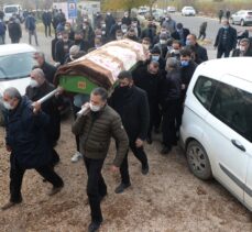 Gaziantep'teki hastanede çıkan yangında hayatını kaybeden Naciye Ulukütük toprağa verildi