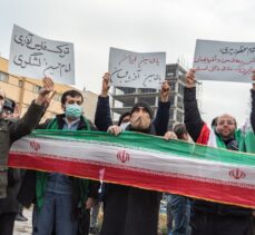 İran'ın Tebriz kentindeki Türkiye Başkonsolosluğu önünde gösteri düzenlendi