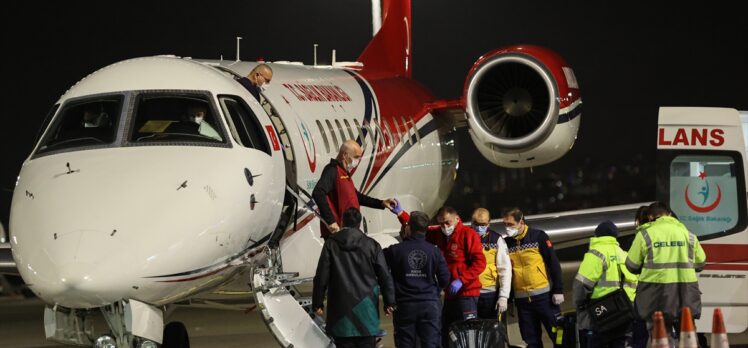 İspanya'da rahatsızlanan başantrenör Nedim Özbey, ambulans uçakla Türkiye'ye getirildi