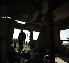 İsrail'in Gazze'de evlerine saldırı düzenlediği Filistinli aile ölümden döndü