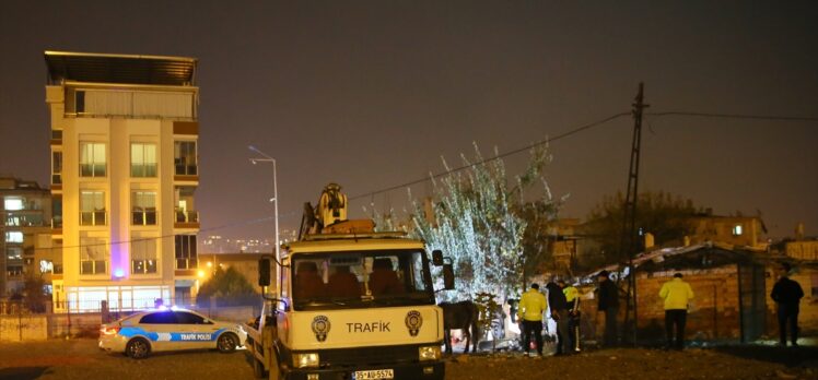 İzmir'de Türk Polis Teşkilatı Güçlendirme Vakfı Otoparkı'na silahla ateş açıldı