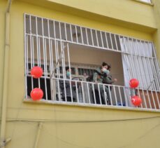 Kovid-19 karantinasındaki engelli Yağmur'a doğum günü sürprizi