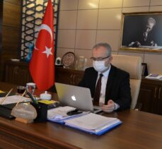 KTÜN Rektörü Prof. Dr. Babür Özçelik, AA'nın “Yılın Fotoğrafları” oylamasına katıldı