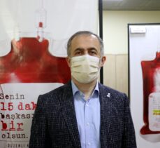 Sakarya Üniversitesi yönetimi farkındalık için kan bağışında bulundu