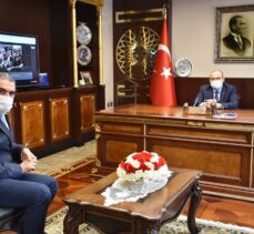 Trabzon Valisi İsmail Ustaoğlu, AA'nın “Yılın Fotoğrafları” oylamasına katıldı