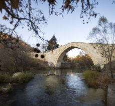 Tunceli'deki tarihi Tağar Köprüsü ve çevresi her mevsim ayrı güzel