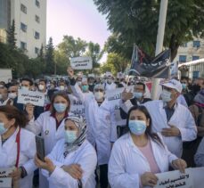 Tunus'ta doktorlar genel greve gitti