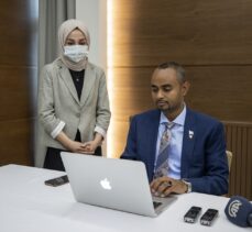 Türkiye mezunu Somalili Bakan Nur, AA'nın “Yılın Fotoğrafları” oylamasına katıldı