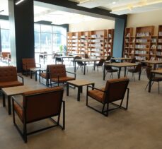 Türkiye'nin 6. alışveriş merkezi kütüphanesi “Vega İstanbul AVM”de açıldı