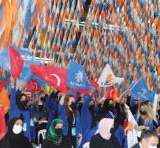 AK Parti Genel Merkez Kadın Kolları Başkanı Çam, Trabzon kongresinde konuştu: