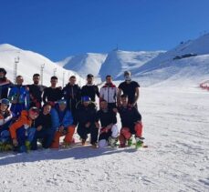 Bosna Hersekli kayakçılar Palandöken'deki imkanlara hayran kaldı