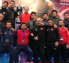 Grekoromen Güreş Milli Takımı, Hırvatistan'da şampiyon oldu