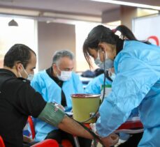 Hakim ve savcı adayları kan merkezi stoklarına destek için kan bağışı yaptı