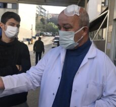 İzmir'de yakınına “maske” uyarısında bulunan doktoru darbettiği öne sürülen kişi gözaltına alındı