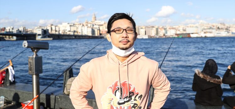 Japon Youtuber Enomoto, eğlenceli kişiliği ve yardımseverliğiyle gönülleri fethediyor