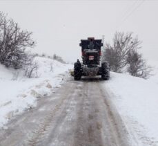 Kastamonu, Sinop, Çorum ve Amasya'da 263 köy yolu ulaşıma kapandı
