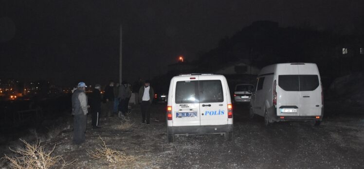 Kayseri'de evinin önünde silahla vurulan kişi yaralandı