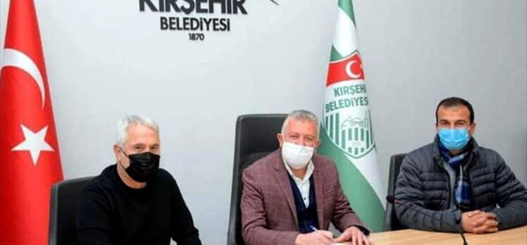 Kırşehir Belediyespor teknik direktör Ercüment Coşkundere ile anlaştı