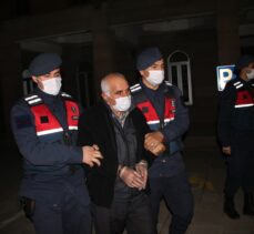 GÜNCELLEME – Kırşehir'de 2 gencin dağlık arazide ölü bulunmasıyla ilgili 8 şüpheli tutuklandı