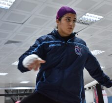 Milli boksör Busenaz Sürmeneli, olimpiyatlarda Türk bayrağını dalgalandırmak istiyor