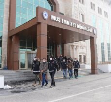Muş'ta ehliyet sınavı için kopya düzeneği hazırlayan 9 şüpheli gözaltına alındı