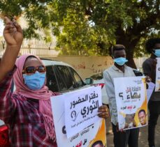 Sudan'da Hızlı Destek Kuvvetleri'nin karargahlarının kapatılması talebiyle gösteri düzenlendi