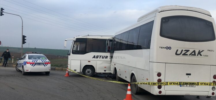 Tekirdağ'da işçi servislerinin çarpışması sonucu 19 kişi yaralandı