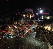 Trabzon'da iki otomobil çarpıştı 1 kişi öldü