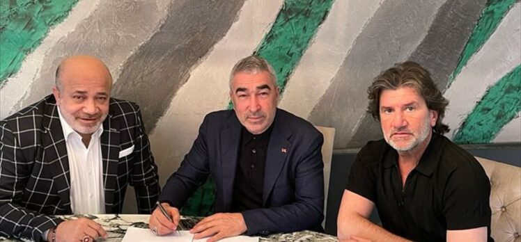 Adana Demirspor, teknik direktör Samet Aybaba ile sözleşme imzaladı