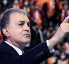 AK Parti Sözcüsü Ömer Çelik, partisinin Adana 7. Olağan İl Kongresi'nde konuştu: