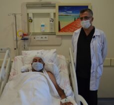 Antalya'da baş dönmesi şikayetiyle hastaneye başvuran kişinin beyninden 17 milimetre tümör çıkarıldı