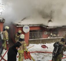 Ataşehir'de tek katlı evde çıkan yangın söndürüldü