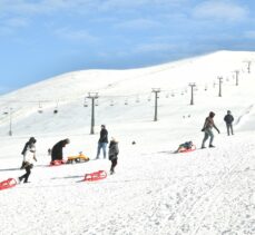 Batı Karadeniz'de kış sporlarının ve eğlencenin adresi: Ladik Akdağ Kayak Merkezi