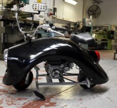 Bursa'da iki arkadaş “Kaplumbike” adını verdikleri özgün tasarımlı motosiklet üretti