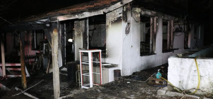 GÜNCELLEME – Denizli'de restoranda çıkan yangında 3 kişi öldü