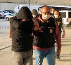 Eskişehir merkezli 5 ilde “EFT iptali” ile dolandırıcılık yaptığı iddia edilen 6 şüpheli yakalandı