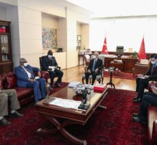 Kılıçdaroğlu, Sudan'ın Ankara Büyükelçisi Adil İbrahim Mustafa Ahmed'i kabul etti