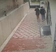 Mersin'de 4 hırsızlık şüphelisi güvenlik kameralarından teşhis edilerek yakalandı
