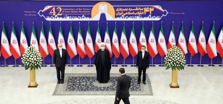 Ruhani'den “nükleer anlaşmada ilk adımı kimin atacağı” tartışmalarına yanıt: