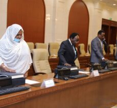 Sudan'da geçiş döneminin ikinci kabinesi yemin etti