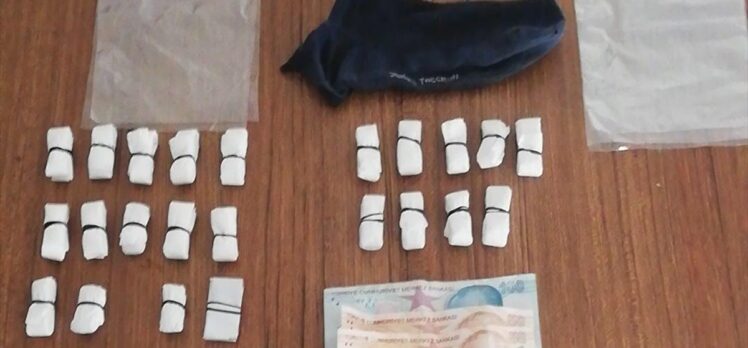 Tekirdağ'da polisin düzenlediği uyuşturucu operasyonunda 8 şüpheli yakalandı