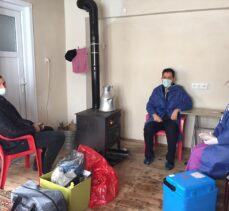 Trabzon'da zorlu kış şartlarına rağmen aşı çalışmaları aralıksız sürüyor