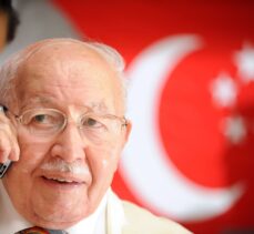 Türk siyasetinin “Erbakan Hoca”sı vefatının 10'uncu yılında anılıyor