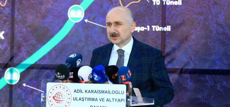 Ulaştırma ve Altyapı Bakanı Karaismailoğlu, Zonguldak'ta Mithatpaşa Tünelleri'nde incelemelerde bulundu