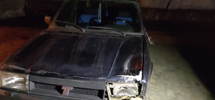 Afyonkarahisar'da otomobilin çarptığı yaya öldü, sürücü yaralandı