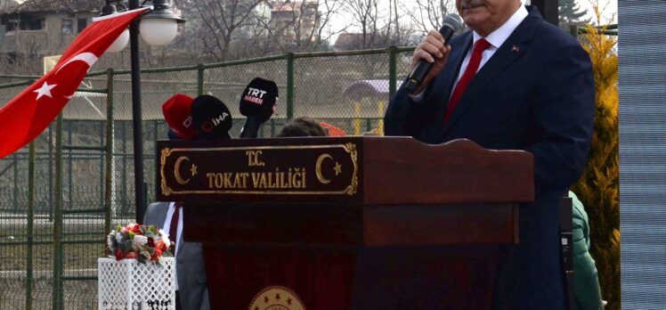 AK Parti İzmir Milletvekili Binali Yıldırım Tokat'taki anaokulunun açılışında konuştu: