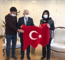 AK Parti İzmir Milletvekili Yıldırım'dan şehit Korgeneral Erbaş'ın ailesine taziye ziyareti