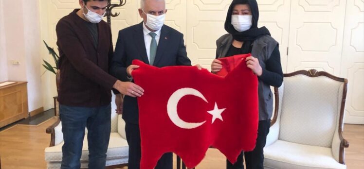 AK Parti İzmir Milletvekili Yıldırım'dan şehit Korgeneral Erbaş'ın ailesine taziye ziyareti