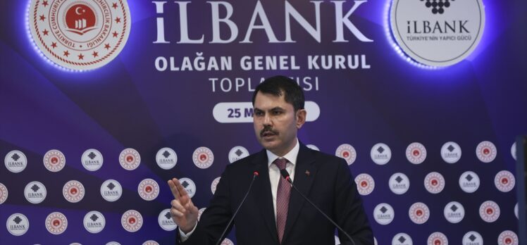 Bakan Kurum, Otopark Yönetmeliği'ndeki değişiklikle vatandaşın otopark ihtiyacının karşılanacağını söyledi: