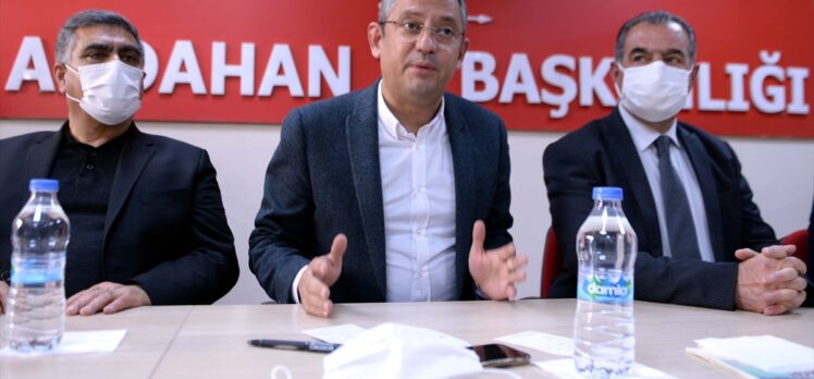CHP Grup Başkanvekili Özgür Özel, Ardahan İl Başkanlığı ziyaretinde konuştu: